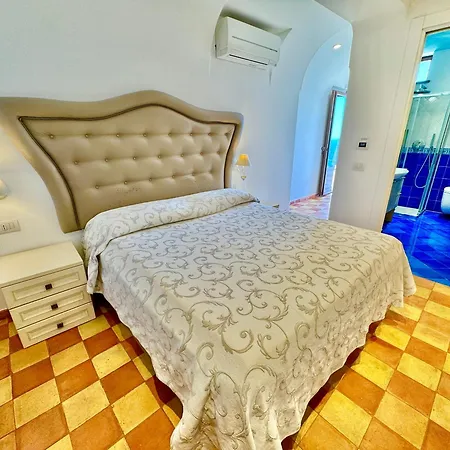 Golden Vaults * Praiano