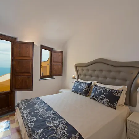 Golden Vaults * Praiano